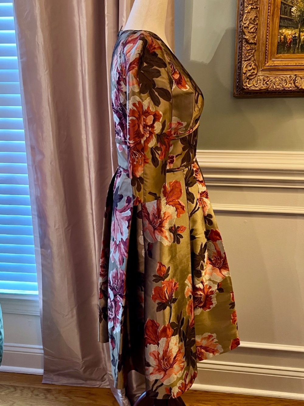 NWT Burberry Floral Jacquard Pleated Skirt V-Neck Cocktail Party Dress 40 or 6 - Picture 8 of 13